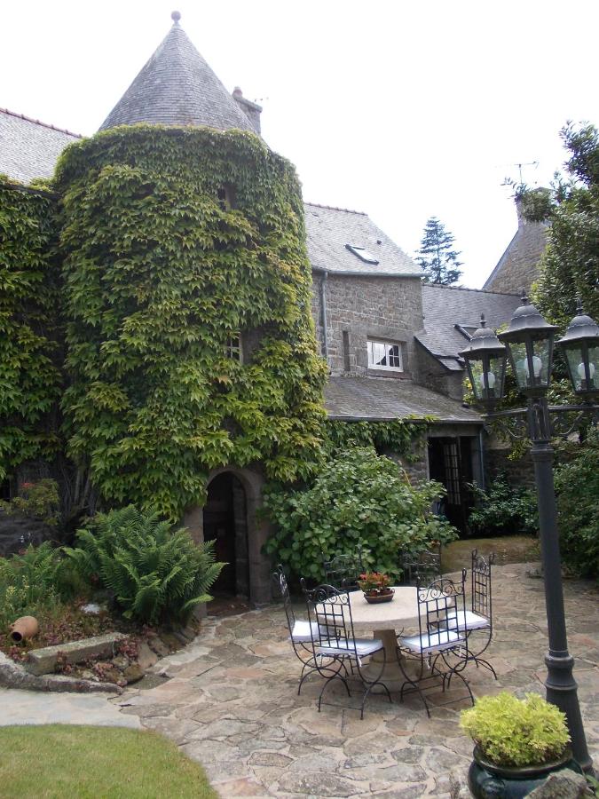 B&B Quintin - La Tourelle 22 - Bed and Breakfast Quintin