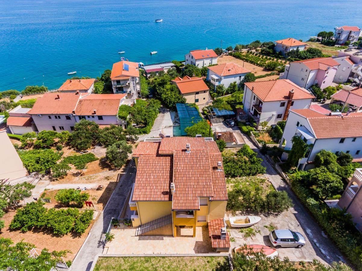 Apartment mit Meerblick