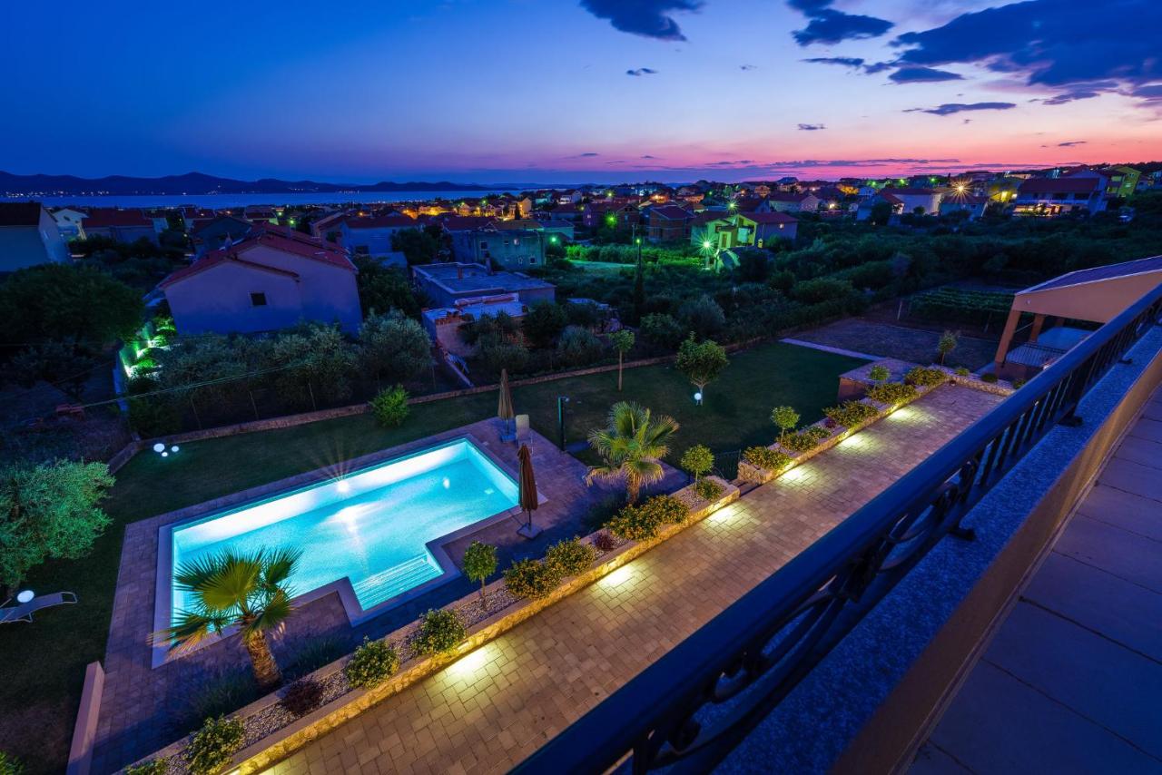 Apartamento de 2 dormitorios - Planta baja