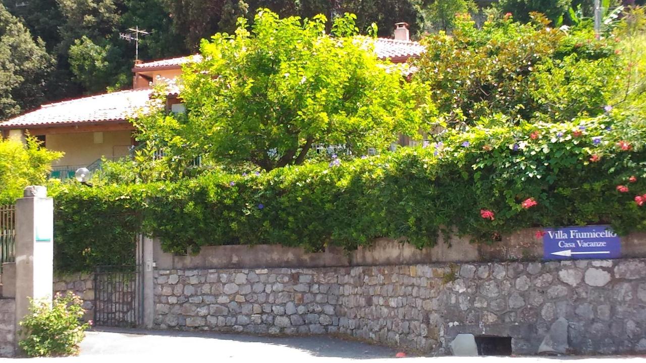 Casa Vacanze Villa Fiumicello - B&B