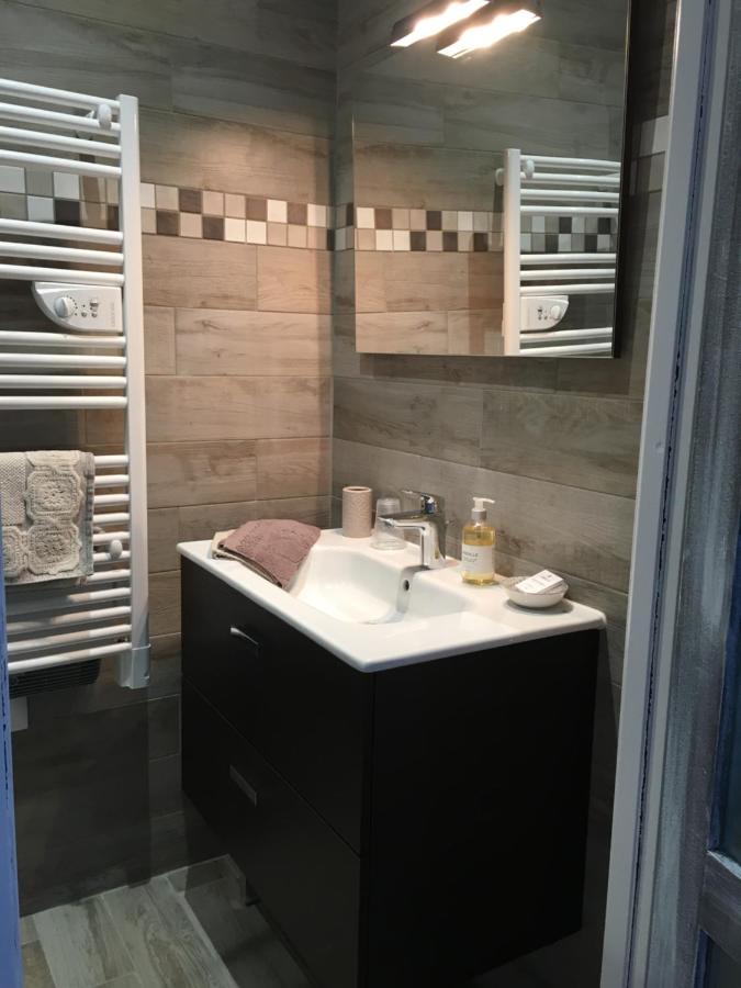 Chambre Double Deluxe avec Douche