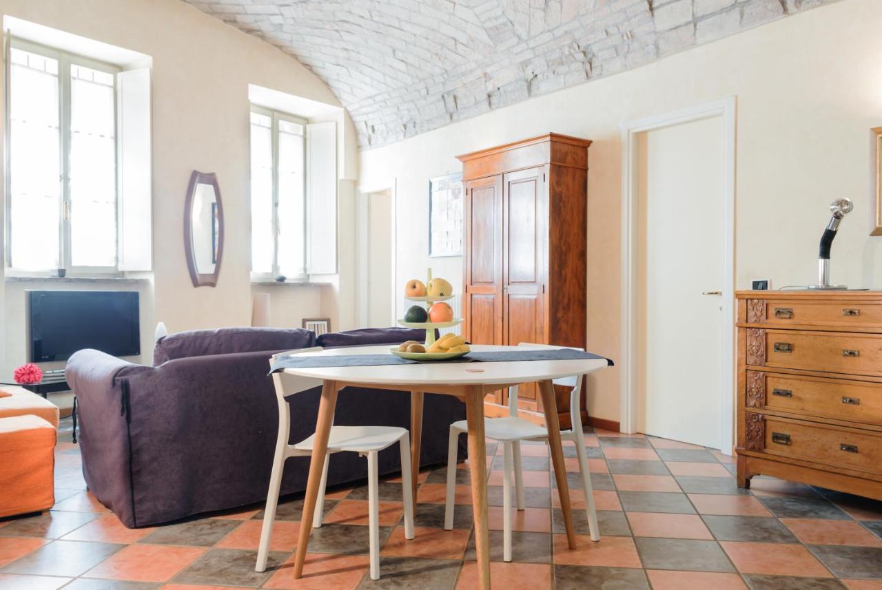PALAZZO CORDERO APARTMENT - Ferienwohnung Parma