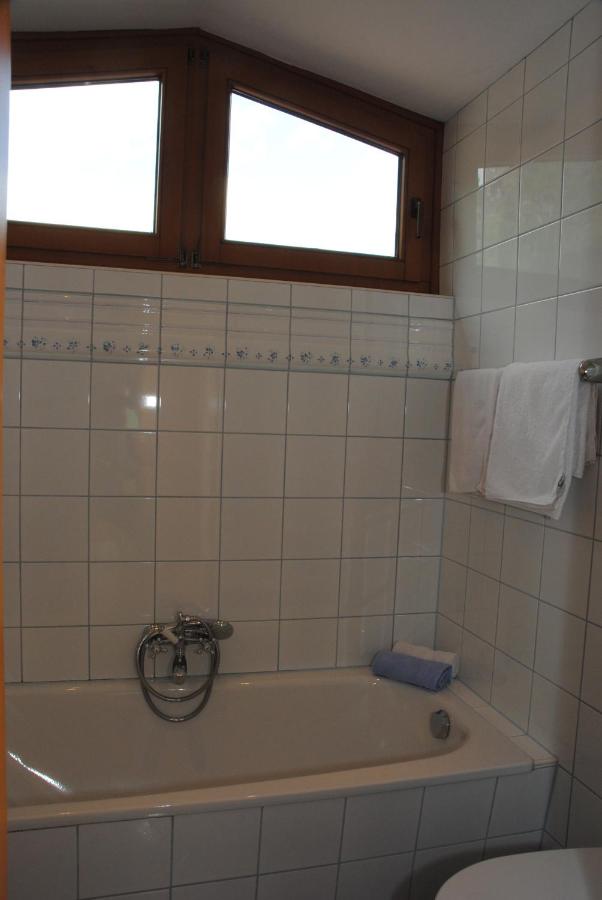 Camera su 2 Livelli con Balcone