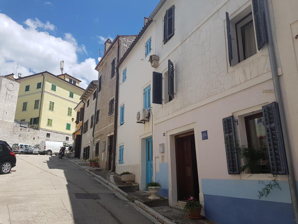 Apartments Ivanis - Chambres d’hôtes