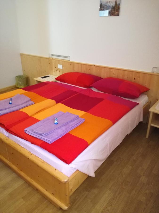 Chambre Double ou Lits Jumeaux
