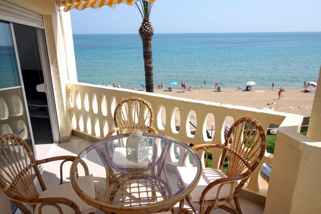 Two-Bedroom Apartment with Panoramic Sea View