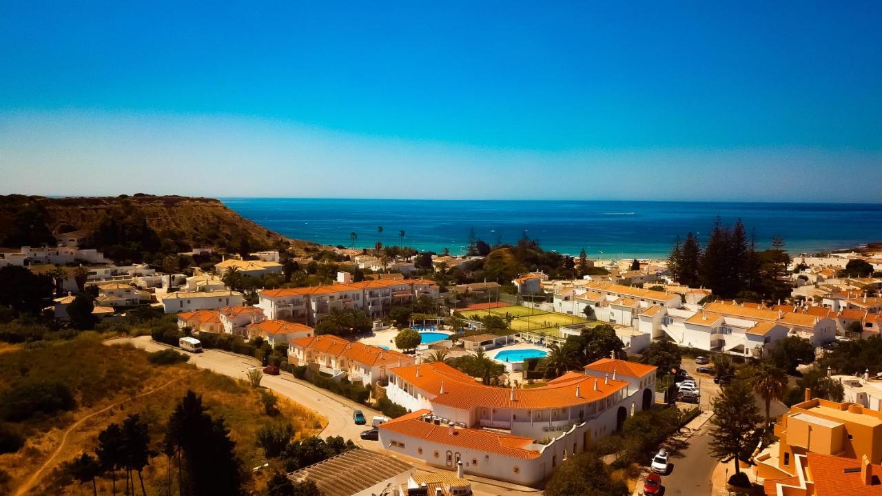 B&B Senhora da Luz - Club House CVL - Bed and Breakfast Senhora da Luz