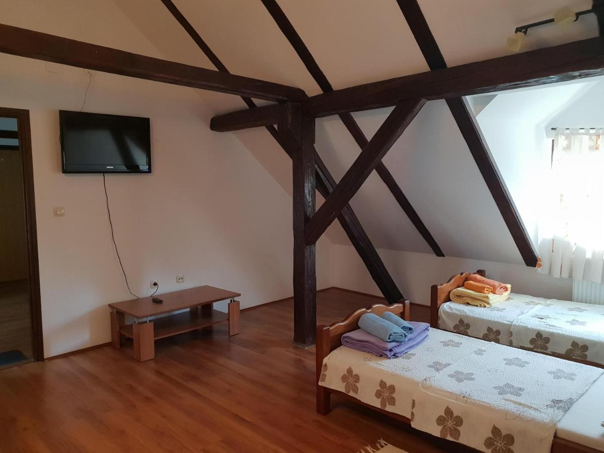 Chambre Triple - Vue sur Jardin
