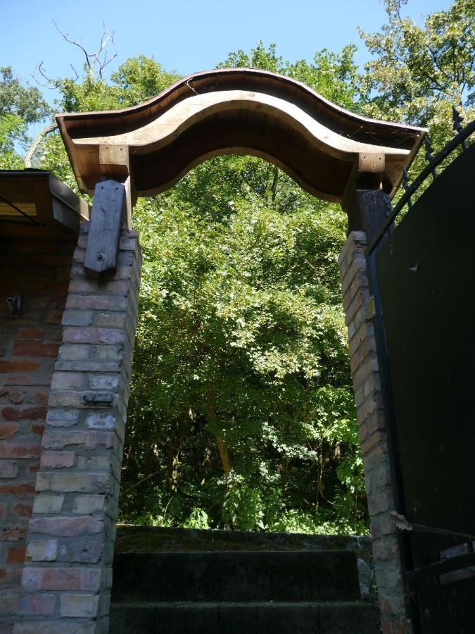 SZARVASKŐ NYARALÓ/ DEER ROCK COTTAGE - Ferienwohnung Gran