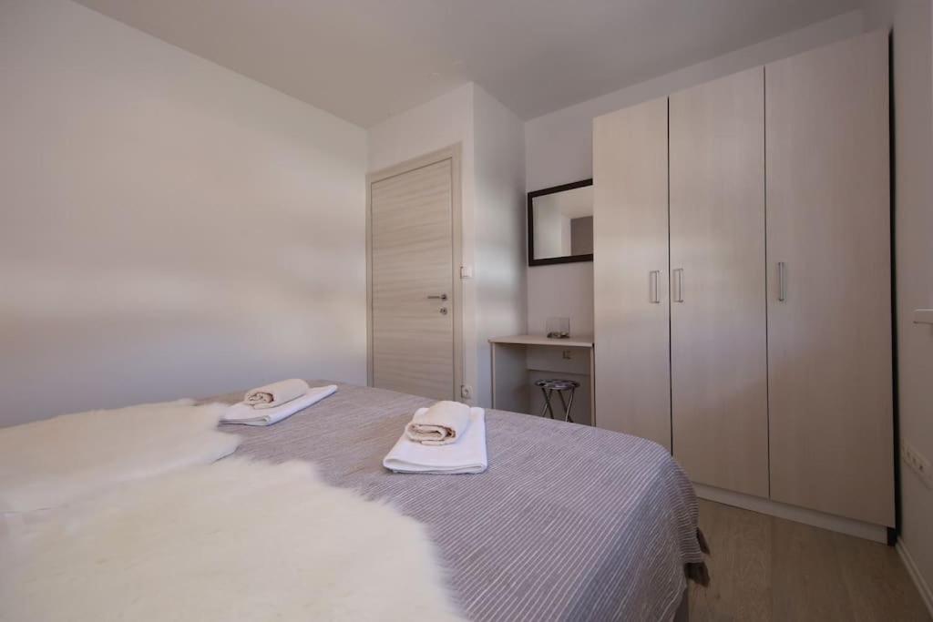 Apartment mit 2 Schlafzimmern, Terrasse und Meerblick