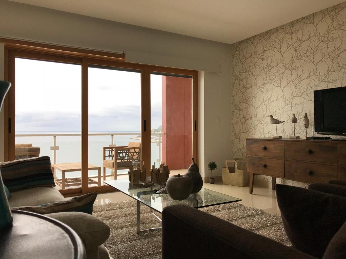 Apartamentos de Lujo con vistas al Mar - B&B Sesimbra
