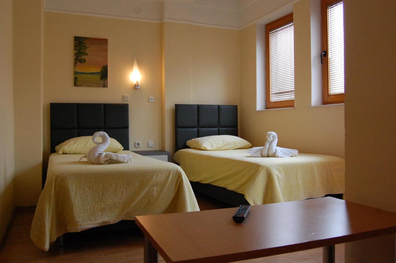 Double or Twin Room with Terrace