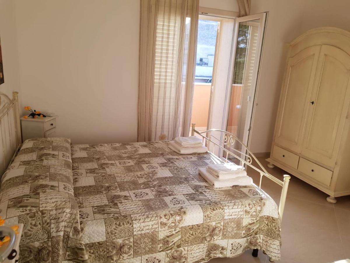 Double Room with Balcony (2 Adults + 1 Child)