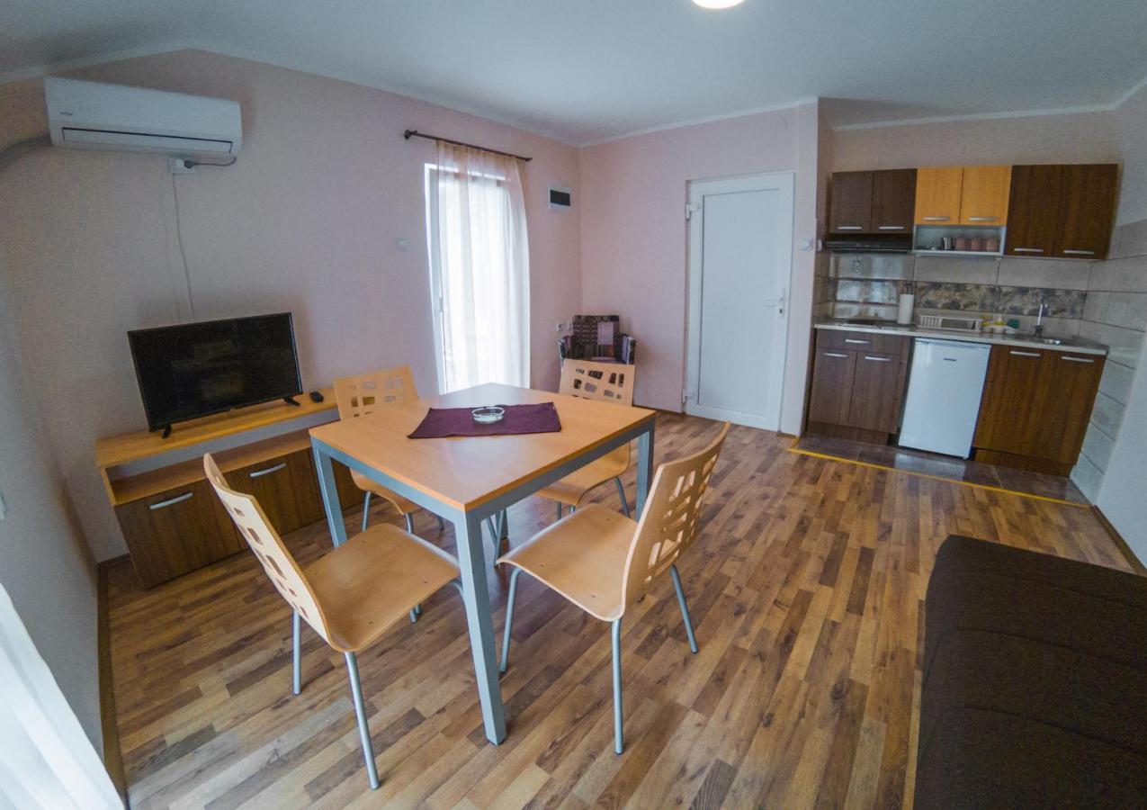Apartmani "STEFANOVIĆ" - B&B Soko Banja