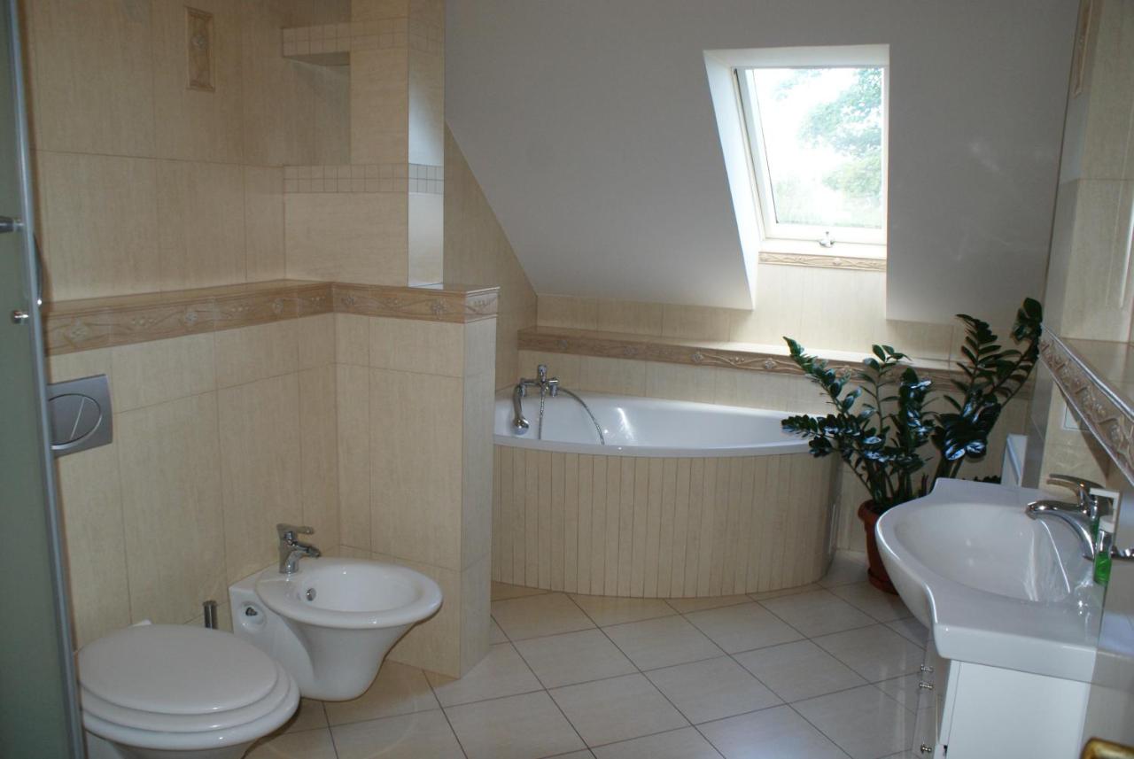 Apartment mit Balkon
