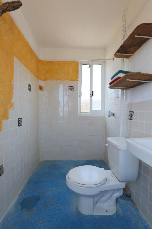 One-Bedroom Apartment with Sea View