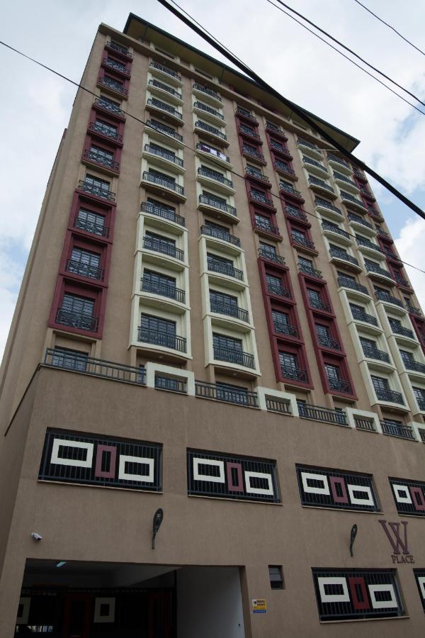 Westlands Place -Fahari Delux , 1 bedroom Apartment - B&B