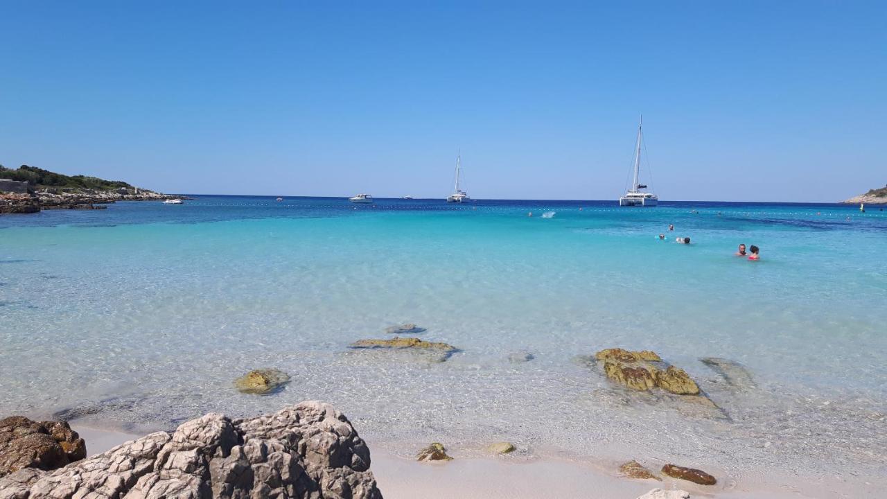 Apartments Miramaris - B&B Mali Drvenik