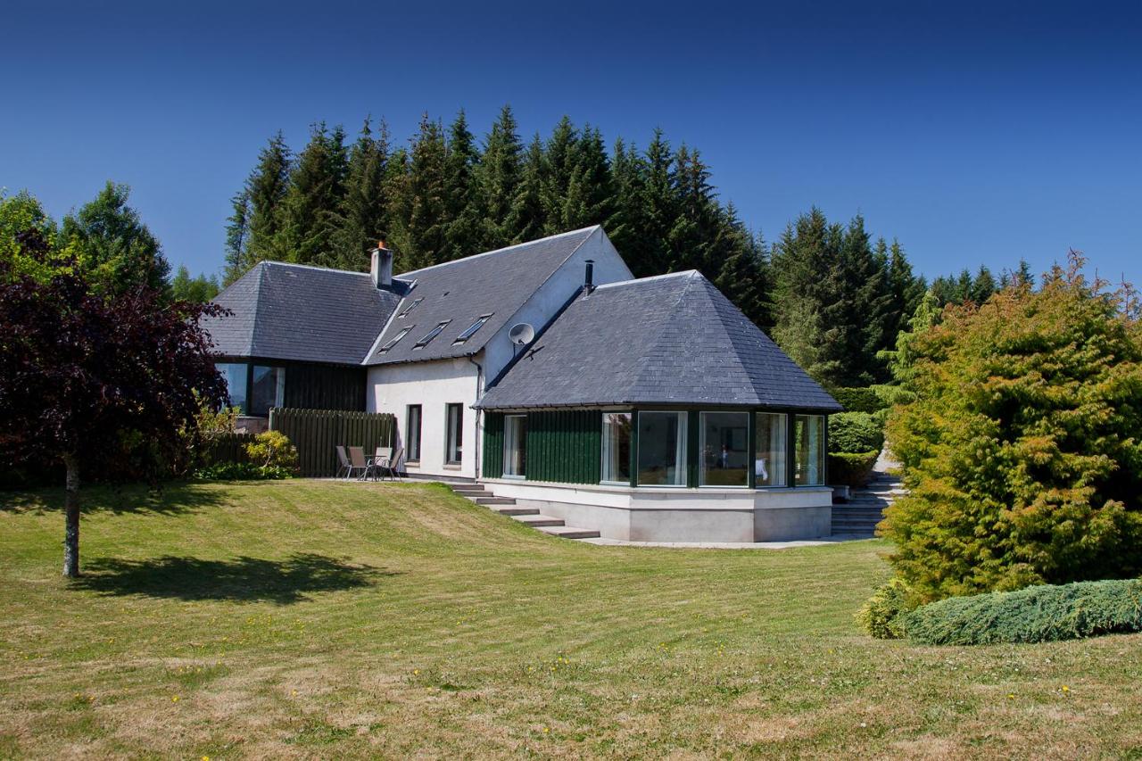 B&B Inverness - Belforte House Holiday Home - Bed and Breakfast Inverness