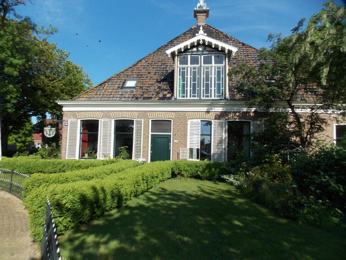 B&B Workum - opdehoekvandestal - Bed and Breakfast Workum