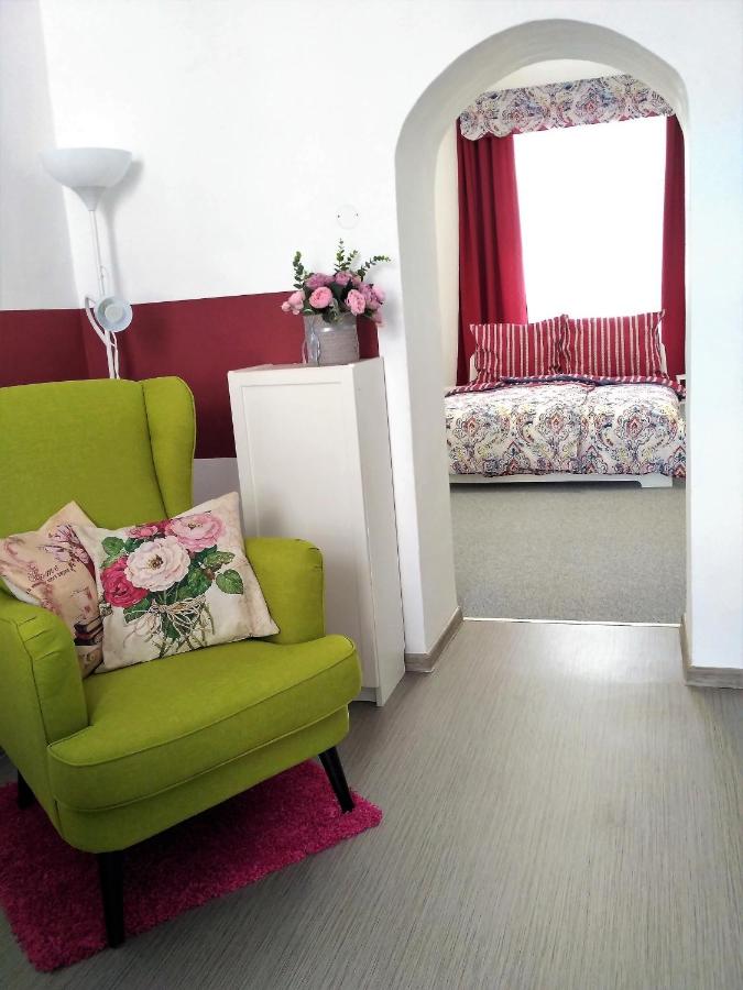 B&B Olomouc - Apartmán 4U Centrum + free parking - Bed and Breakfast Olomouc