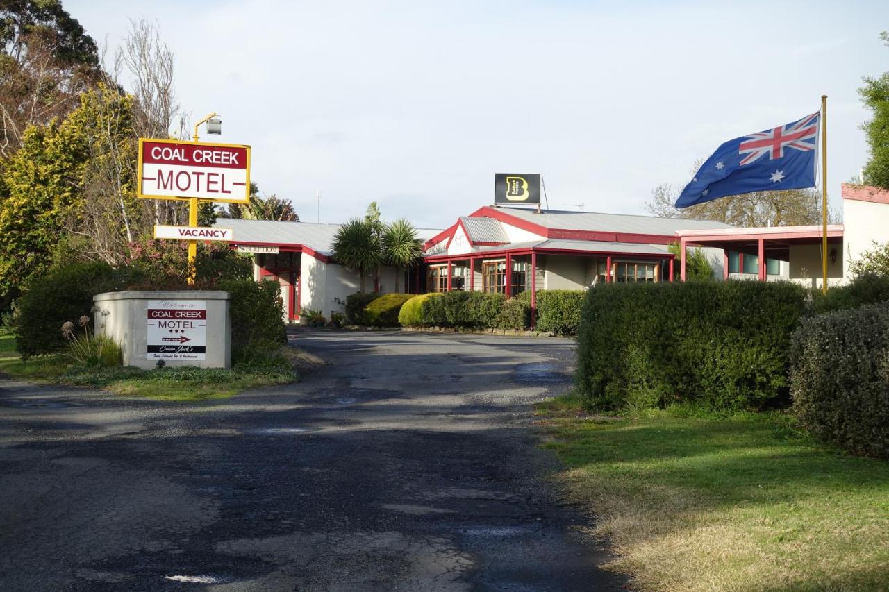 B&B Korumburra - Coal Creek Motel - Bed and Breakfast Korumburra