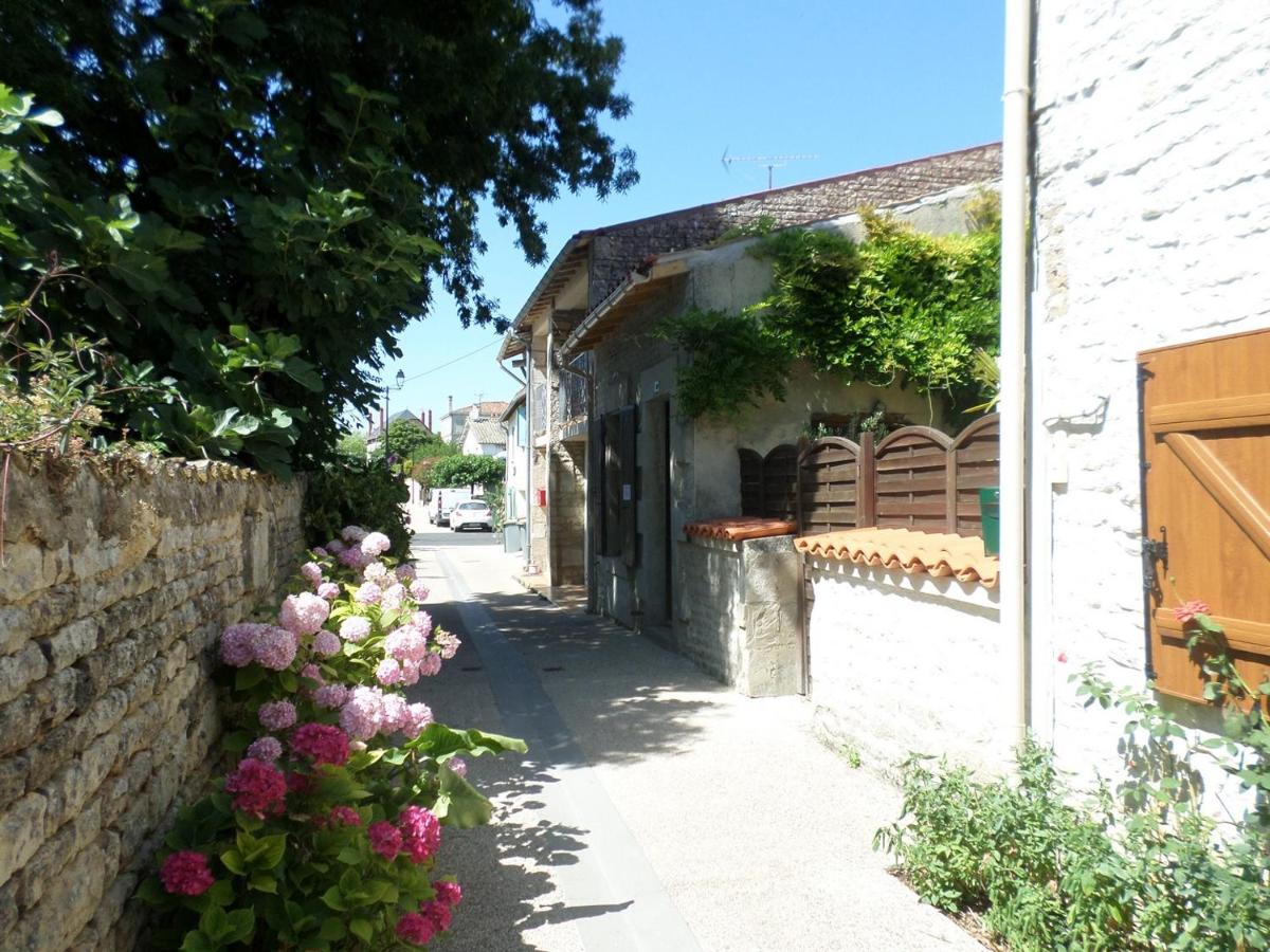 B&B Coulon - La Libellule - Bed and Breakfast Coulon