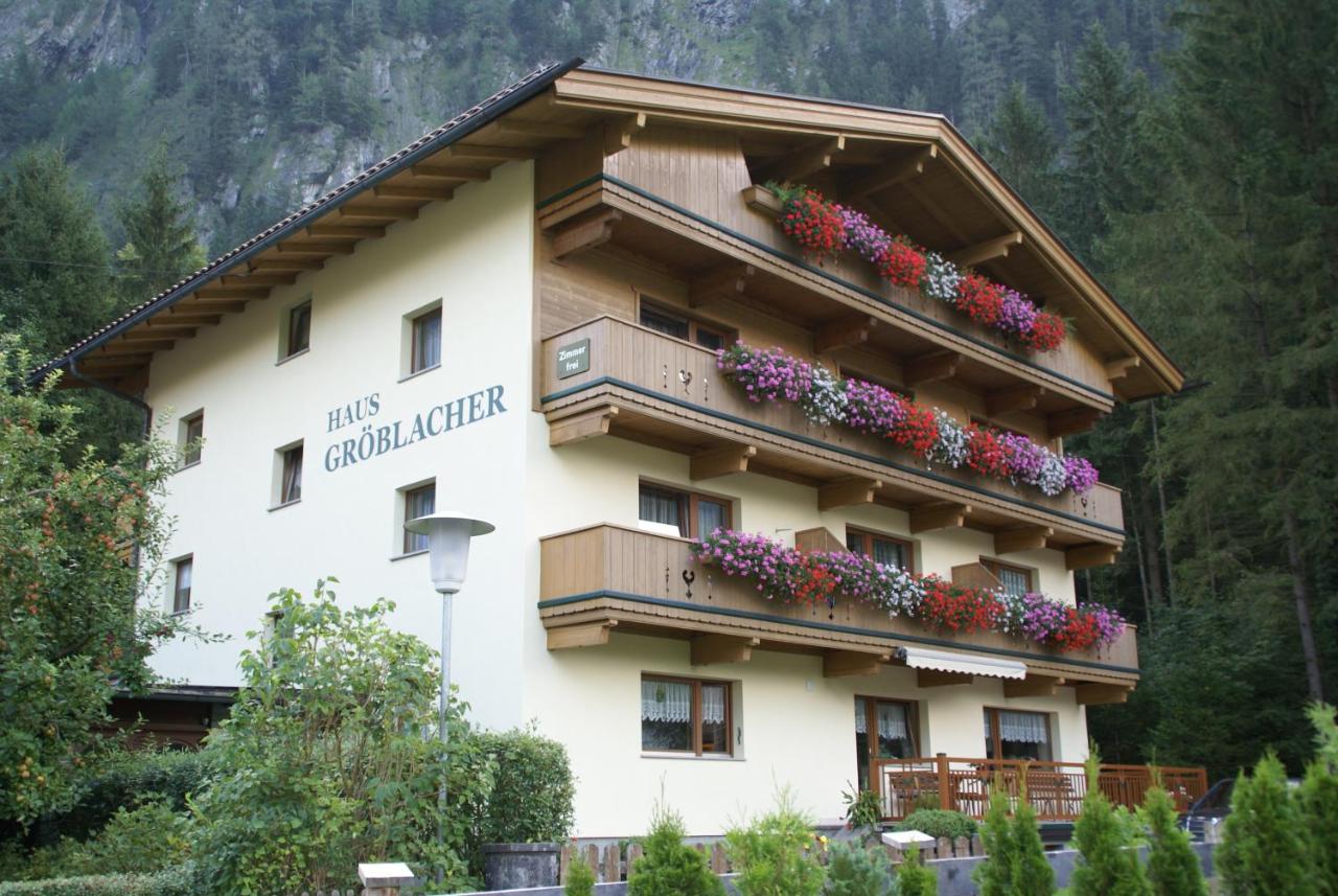 Haus Gröblacher - B&B Mayrhofen