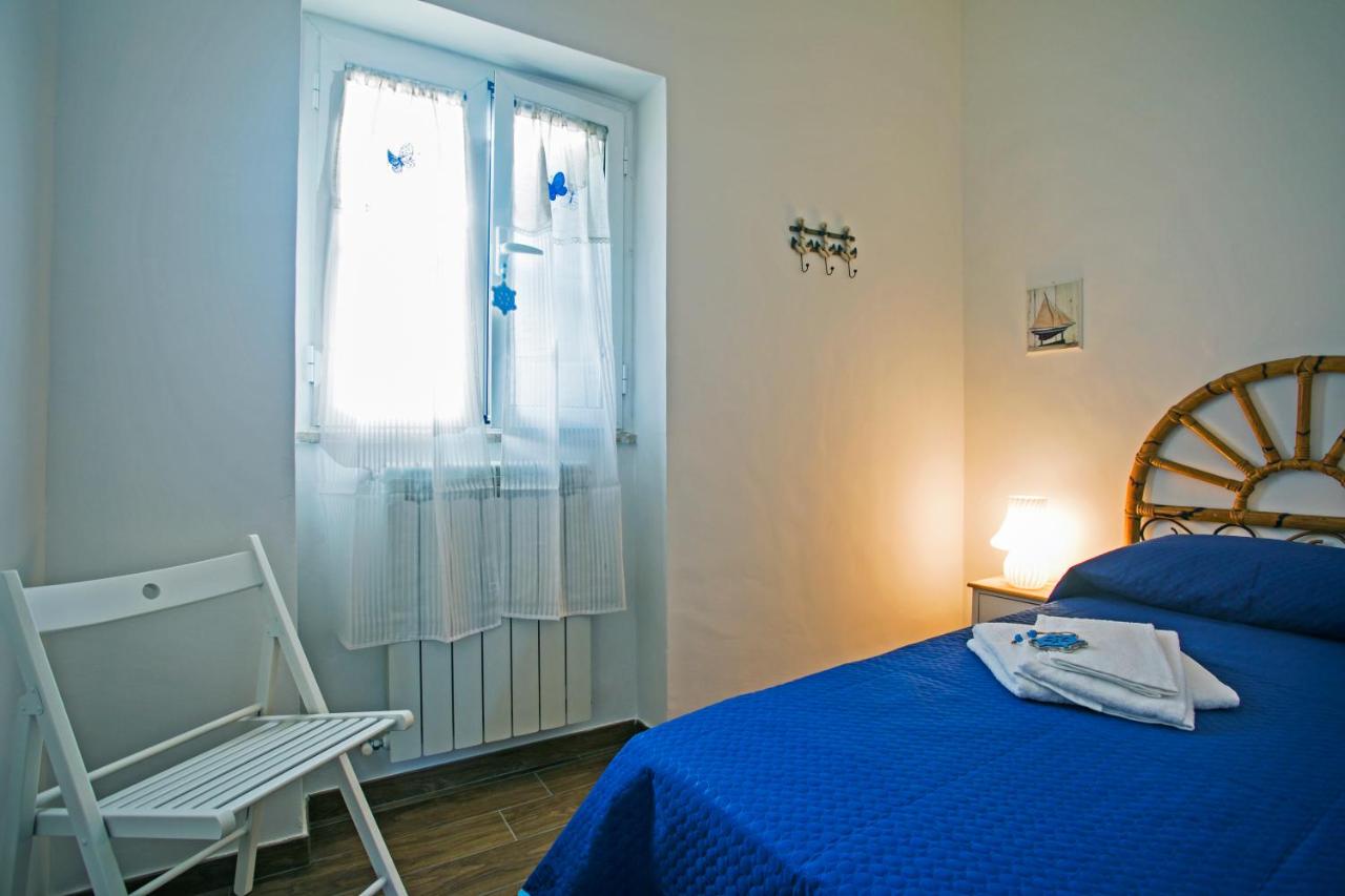 Triple Room with Bathroom