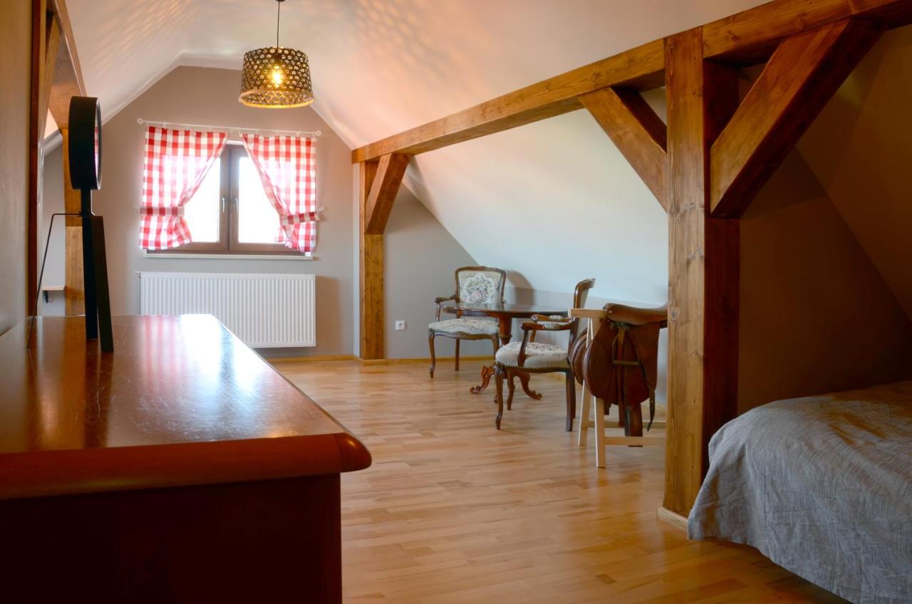 Quadruple Room with Shared Bathroom