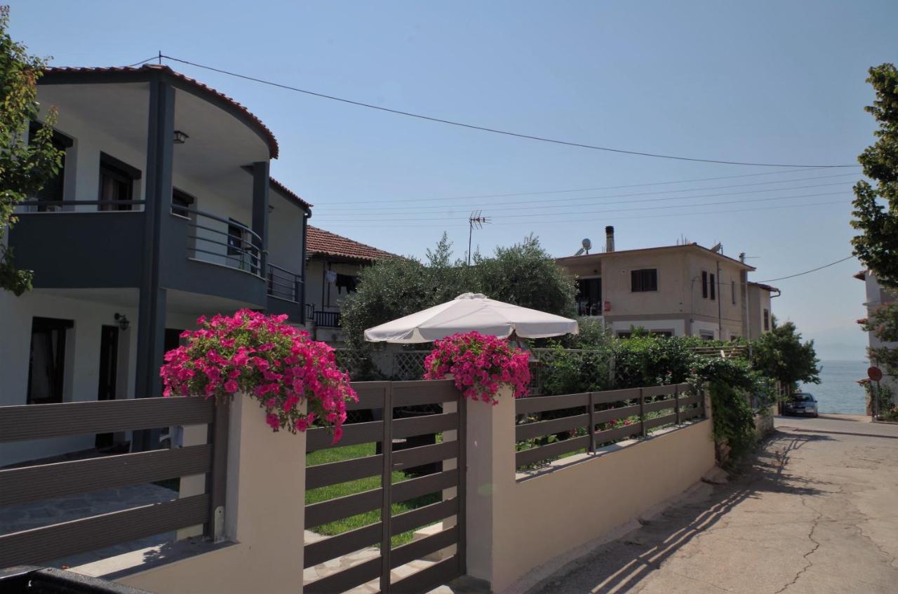Irida House - Bed and Breakfast