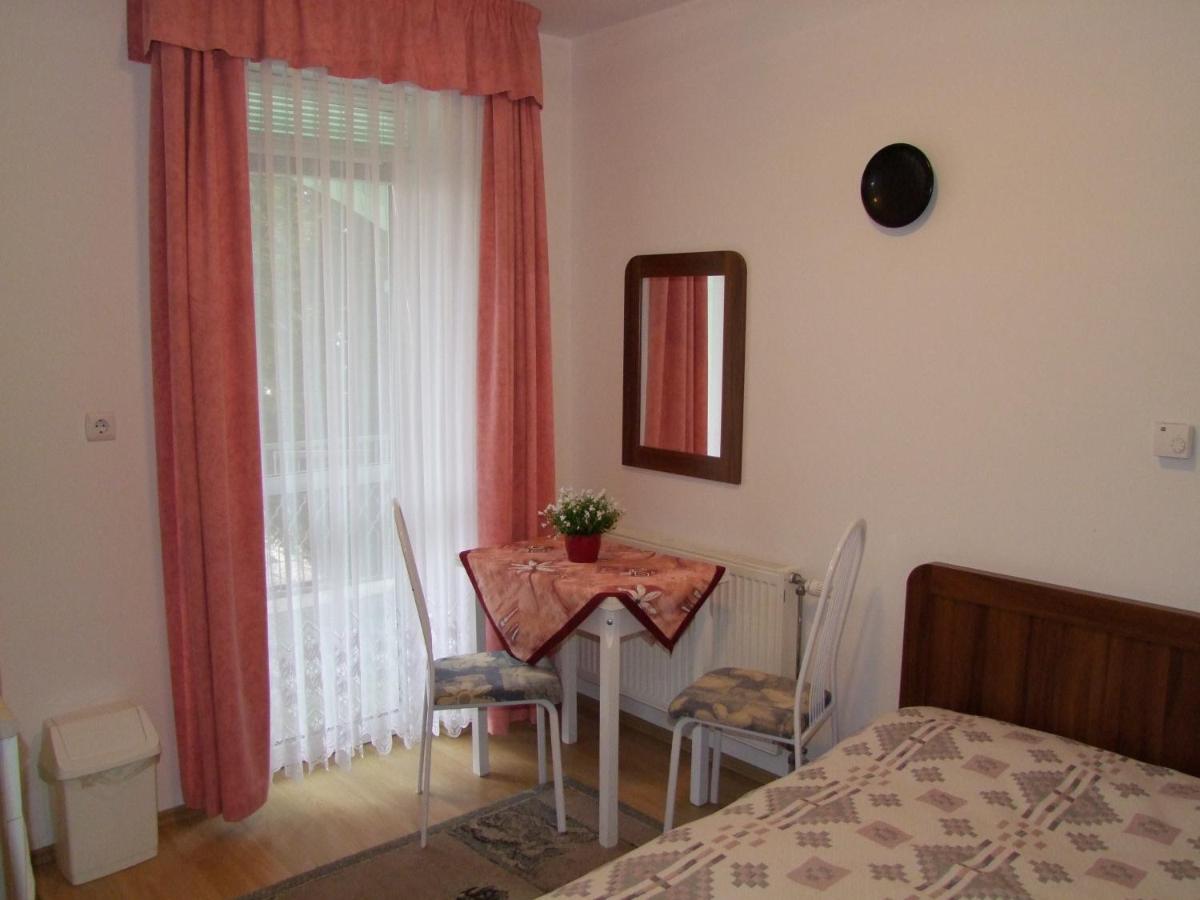 Studio with Terrace