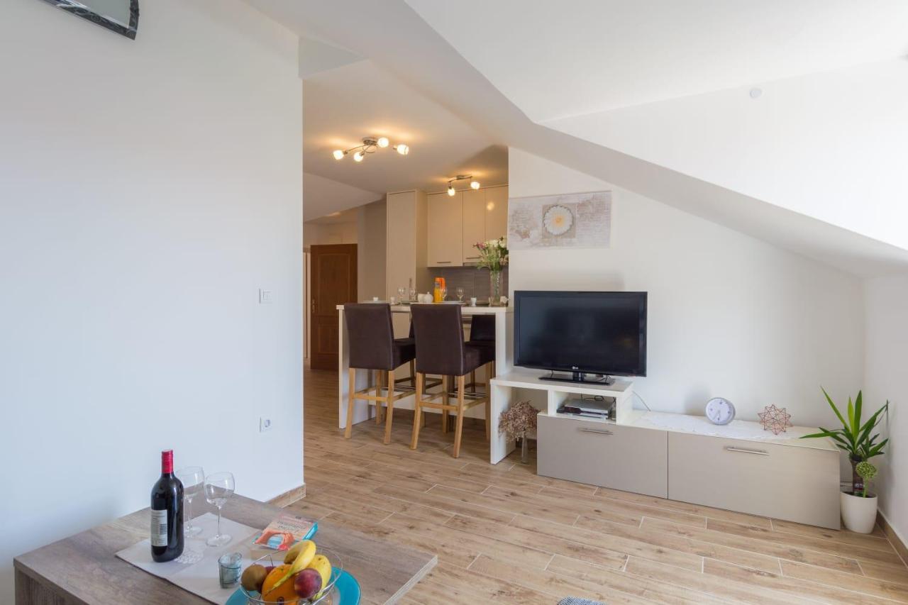Apartment mit Meerblick