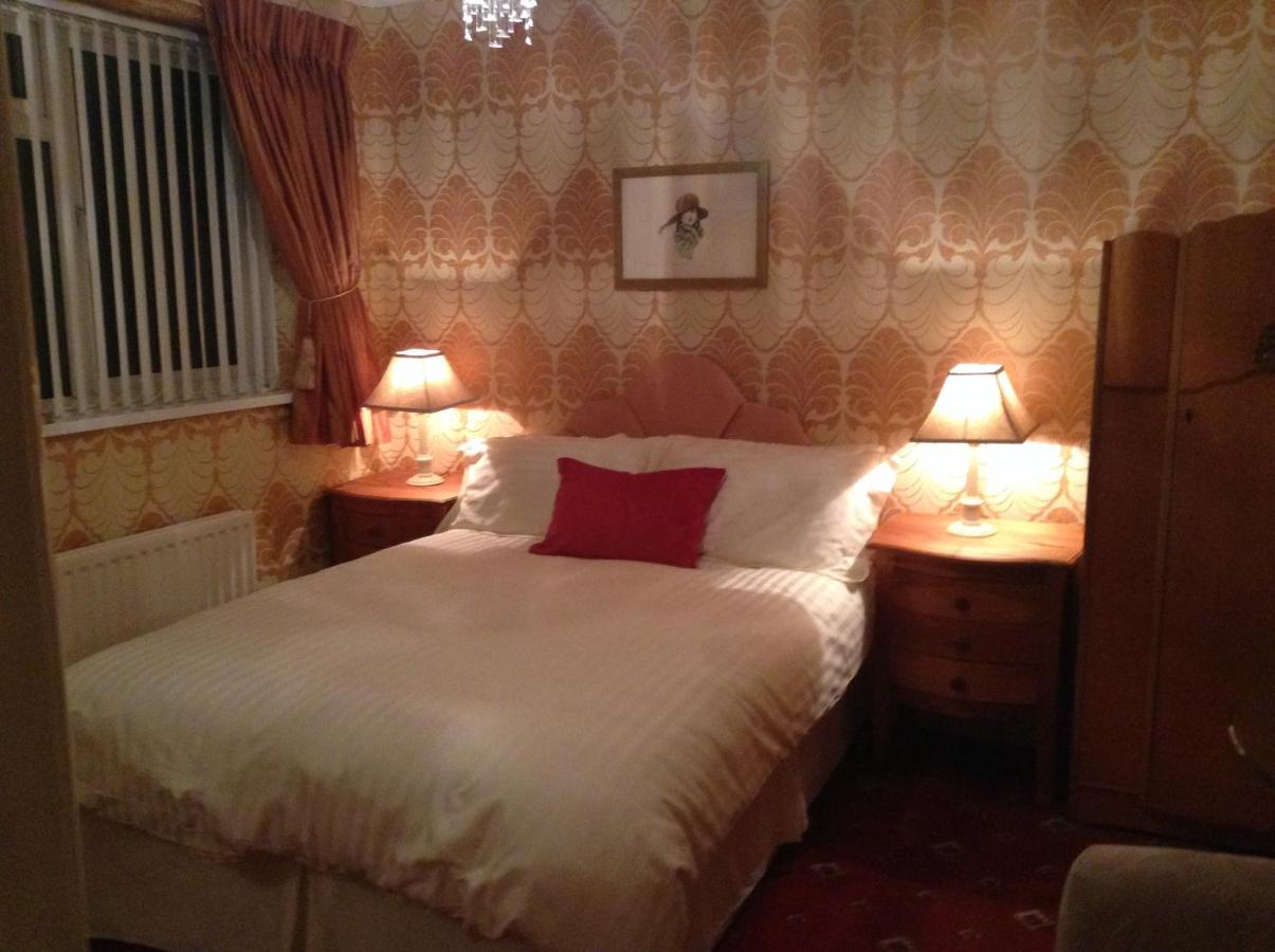 B&B Poole - San Michele Guest House - Bed and Breakfast Poole