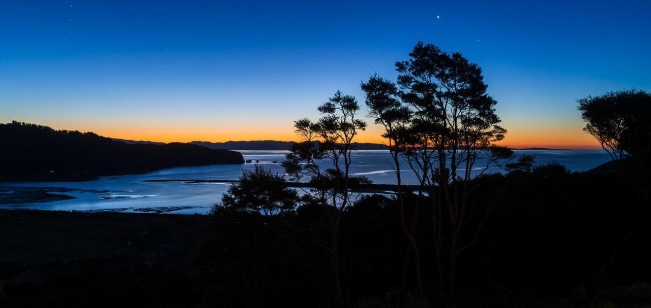 Holiday Home - Tiny Greenie