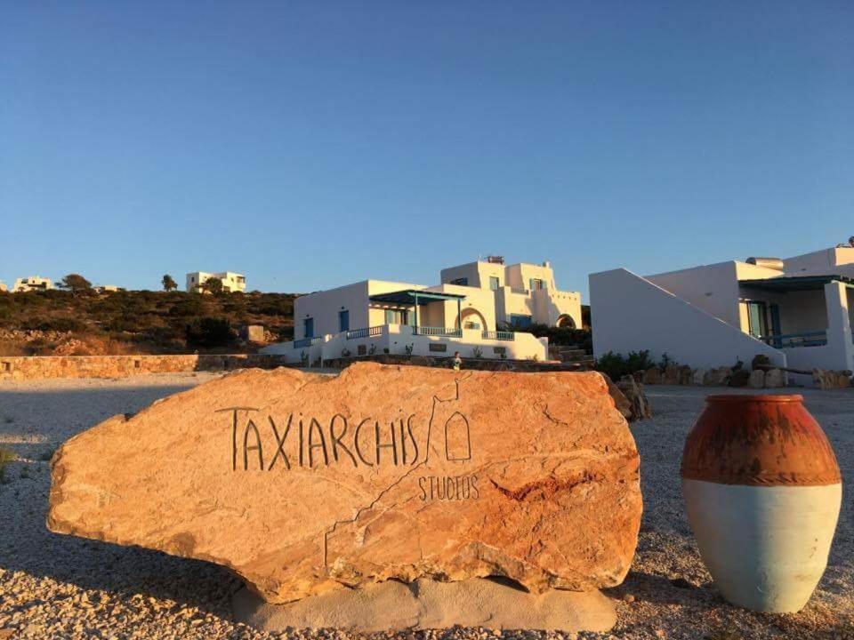 Taxiarchis Studios - Ferienwohnung