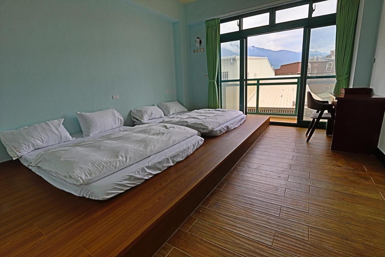 Quadruple Room with Terrace