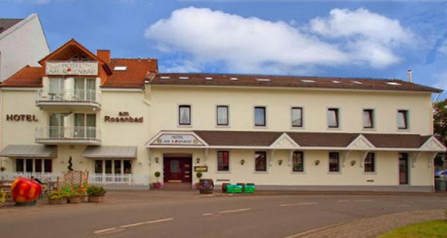 B&B Fulda - Hotel am Rosenbad - Bed and Breakfast Fulda