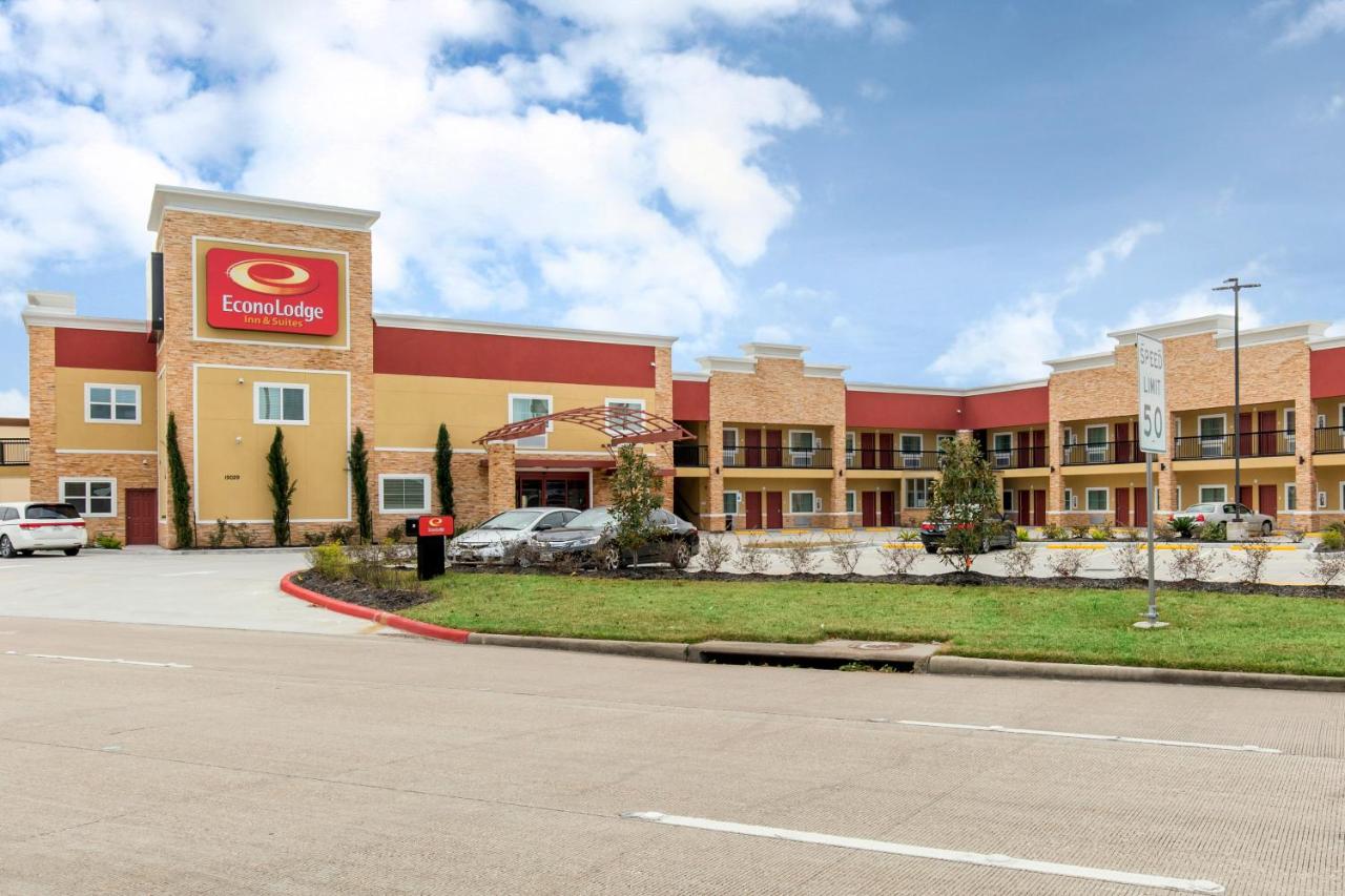 B&B Houston - Econo Lodge Inn & Suites Houston Willowbrook - Bed and Breakfast Houston