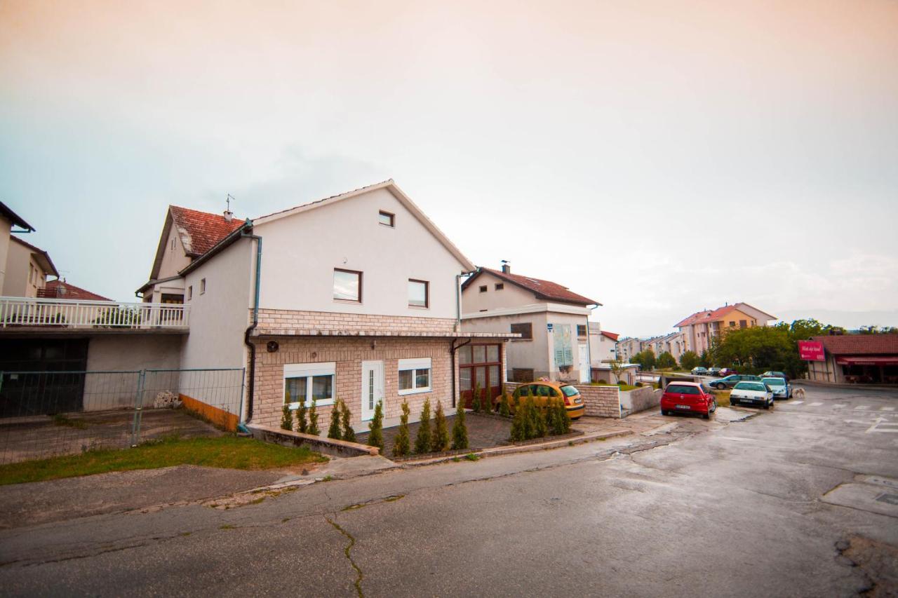 B&B Livno - Apartman Lucija - Bed and Breakfast Livno