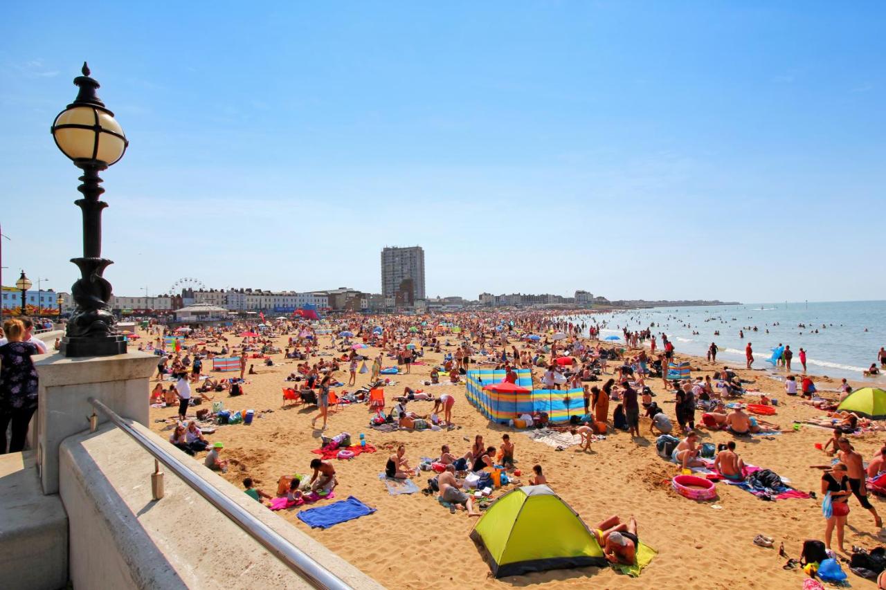 Macatsim Seaview Sunset - B&B Margate