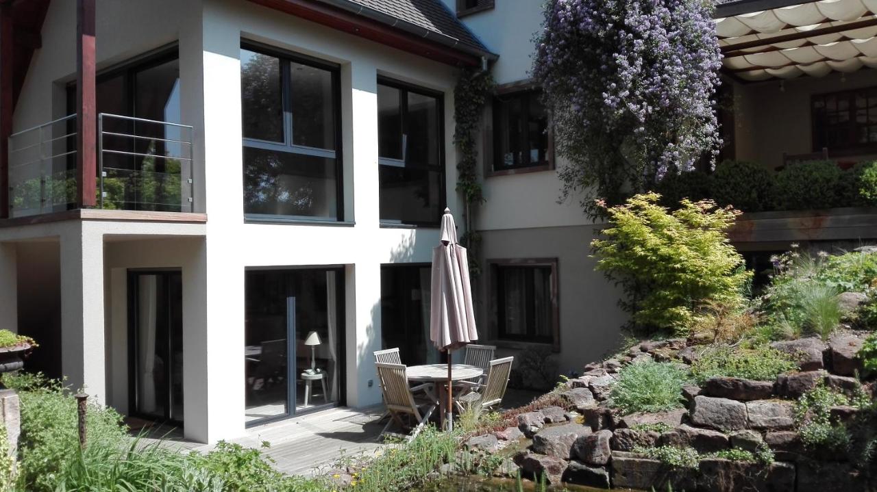 Gîte La Cour Anglaise - Bed and Breakfast Plobsheim