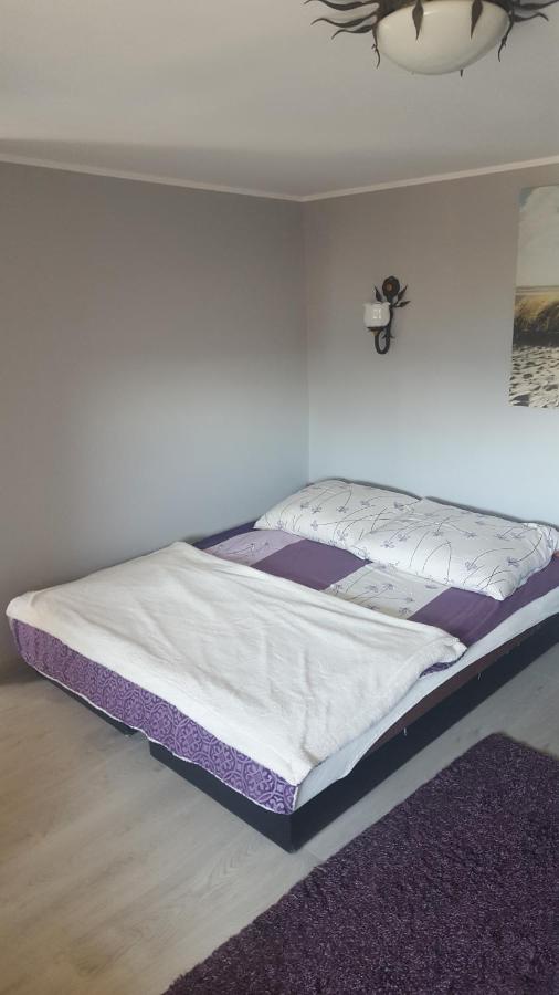 Dreibettzimmer mit Terrasse