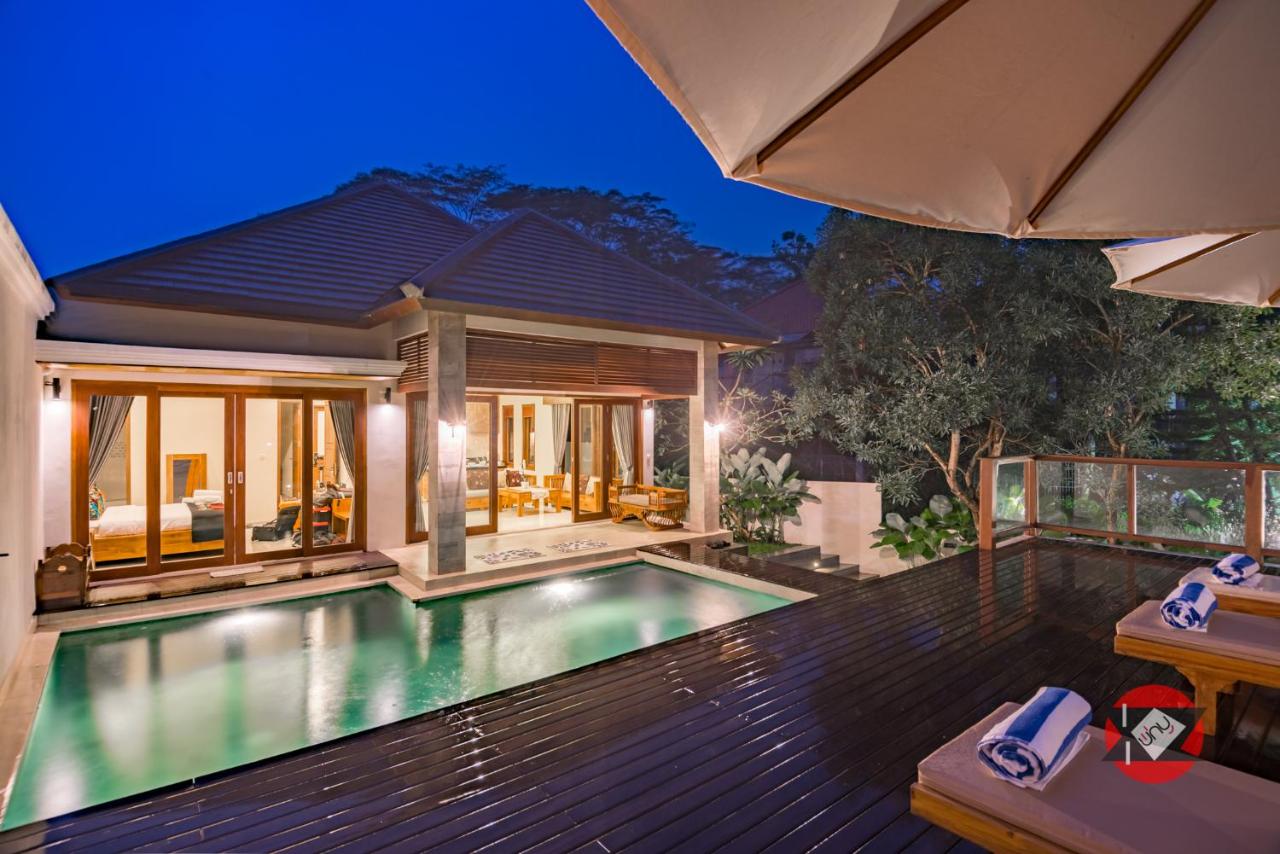 Villa Umah Galuh - Serene Tropical Escape - 3BR Private Pool Villa - B&B Ubud
