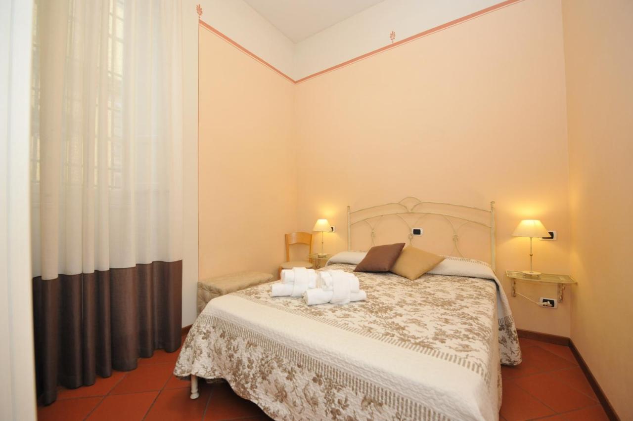 Classic Single Room