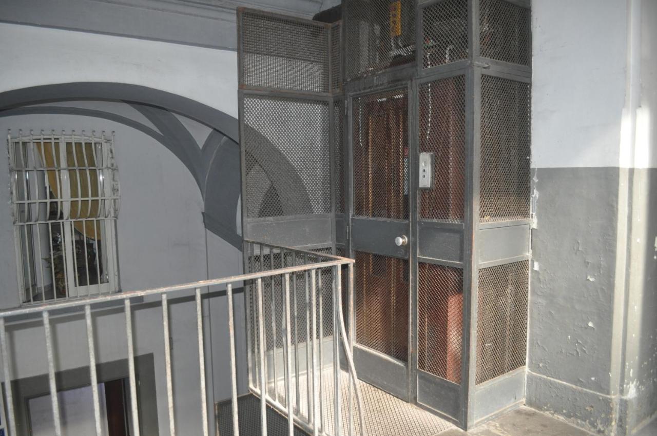 Toledo road 429 - B&B Napoli