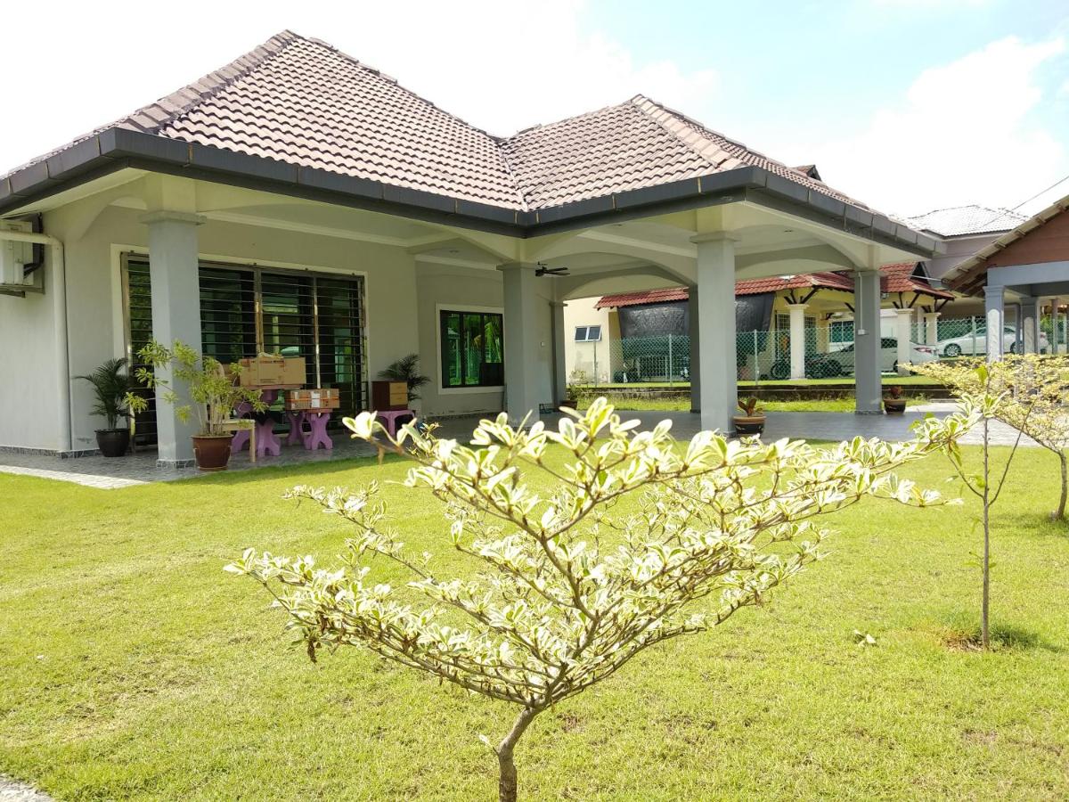 B&B Port Dickson - Lot 4 PD Villa - Bed and Breakfast Port Dickson