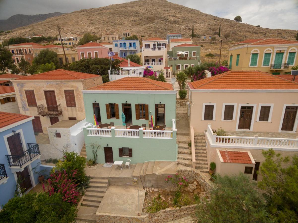 Roulas Apartments - B&B
