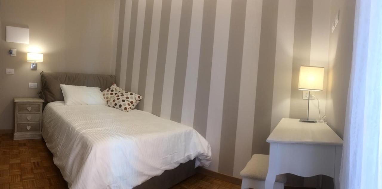Single Room with Private Bathroom