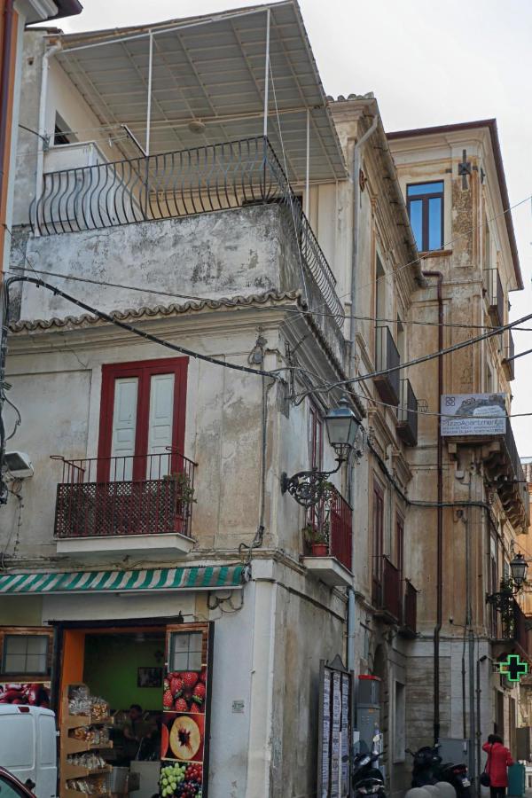 Marconi by PizzoApartments - Bed and Breakfast Pizzo